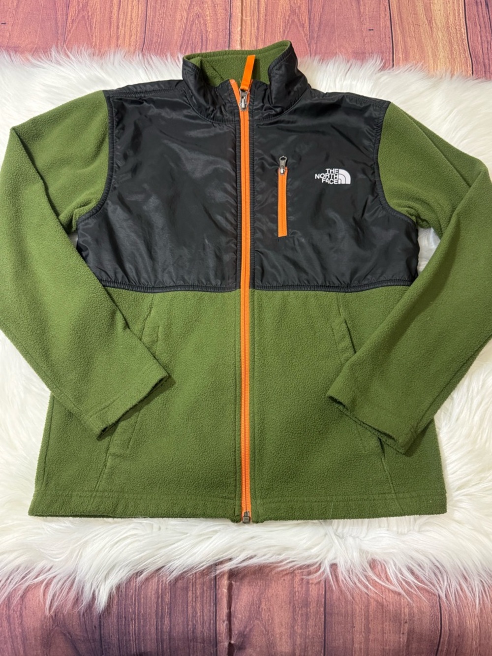 The North Face Fleece Zip Up Jacket - Boys Size Medium (10/12) - Picture 2 of 16
